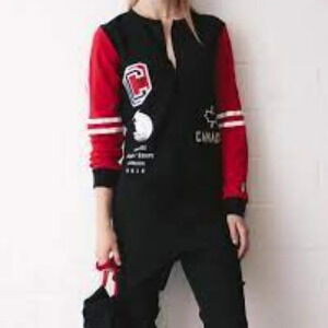 Hudson's Bay Olympics Team Canada 2018 Rare Pyjama Jumpsuit Black Red Beaver